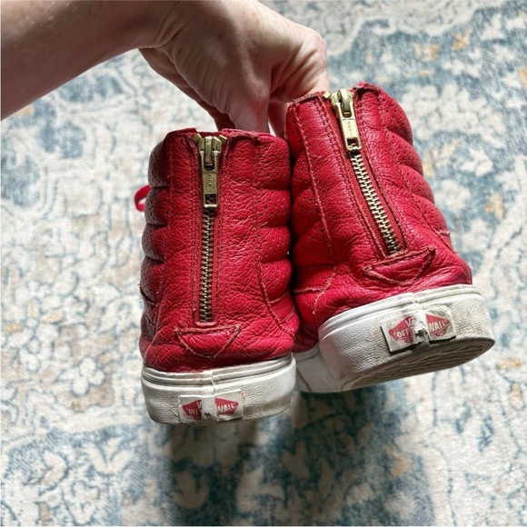 Vans Sk8 Hi Red & Gold Tongue Leather Shoes - Picture 3 of 9